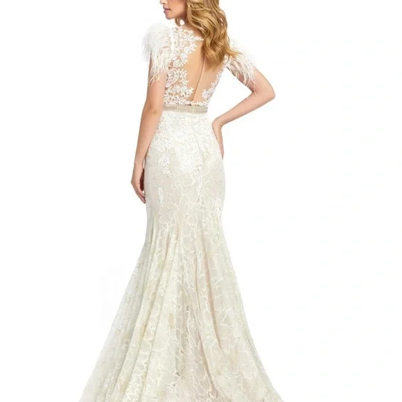 ✔️#71B BNWT MAC DUGGAL EMBELLISHED FEATHER ILLUSION NECK TRUMPET GOWN 79230 - Picture 3 of 13